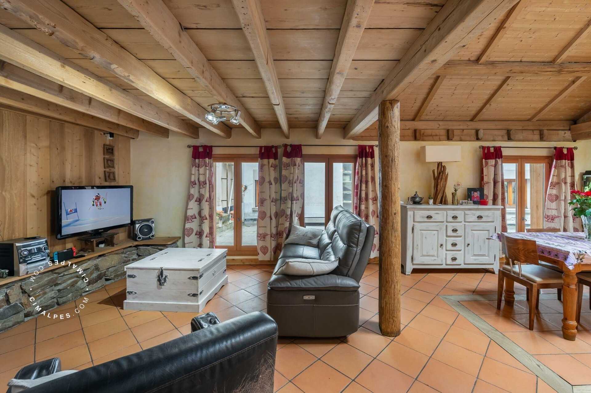 Dom w Saint-Gervais-les-Bains, Owernia-Rodan-Alpy 10834756