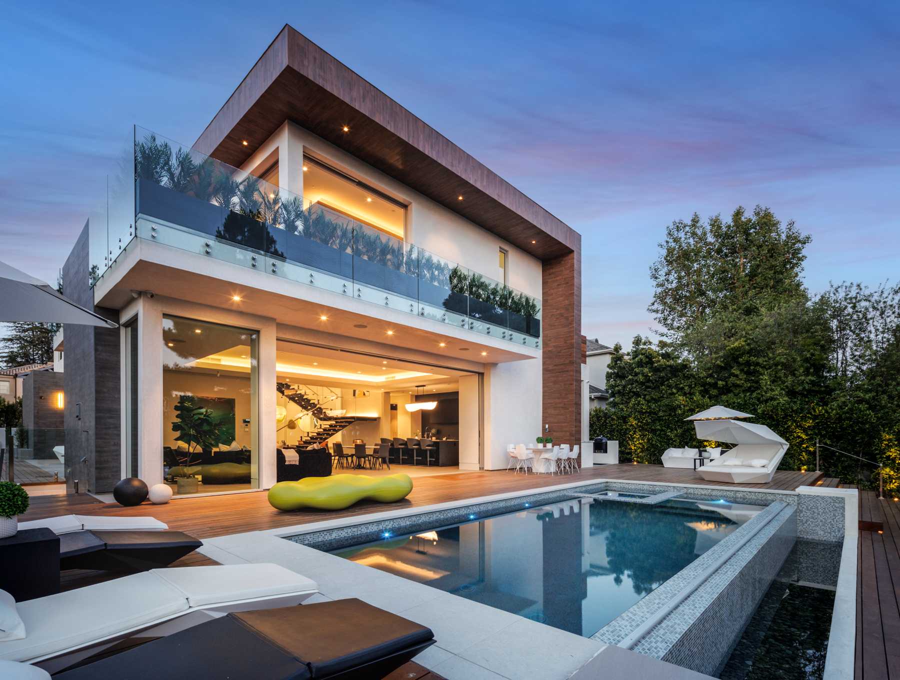 House in Riviera, California 10834875