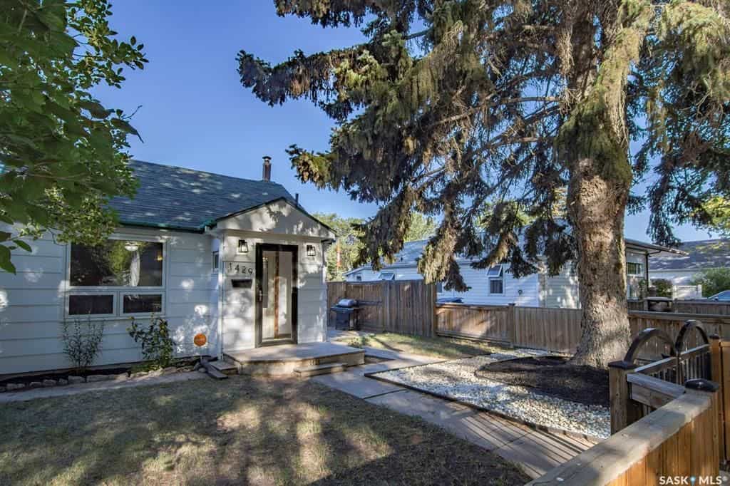 Huis in Saskatoon, Saskatchewan 10835384