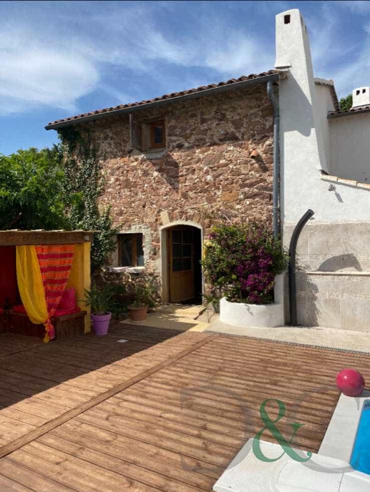 Hus i La Crau, Provence-Alpes-Cote d'Azur 10835496
