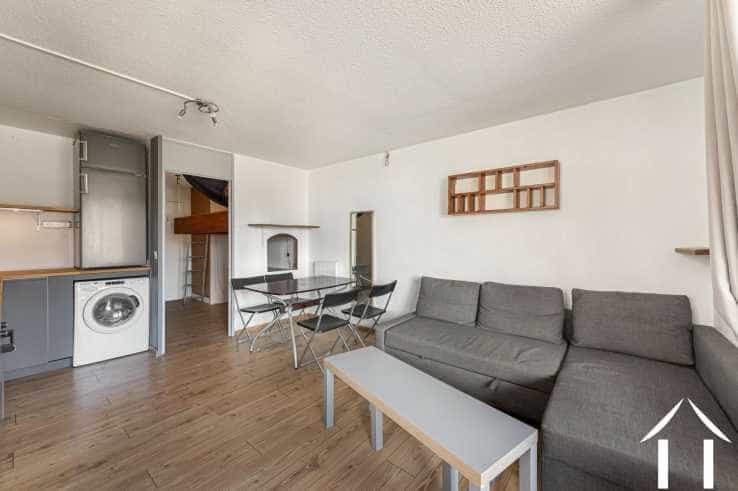 公寓 在 奧雷勒, 奧弗涅-羅納-阿爾卑斯大區 10835574