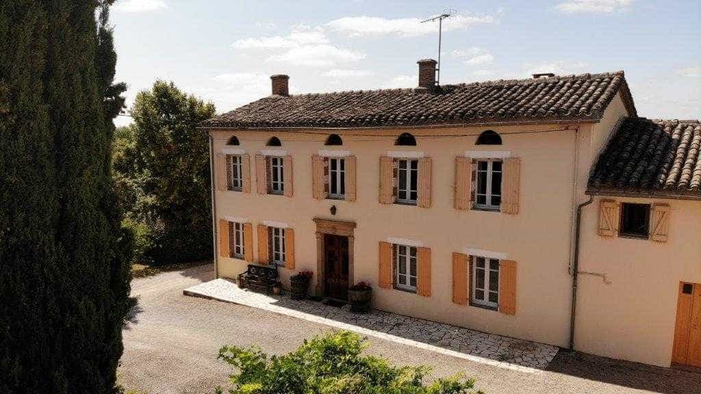 Casa nel Castelnau-de-Montmiral, Occitania 10835656