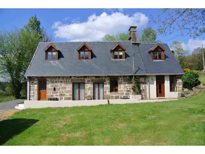 House in Vengeons, Normandie 10835698