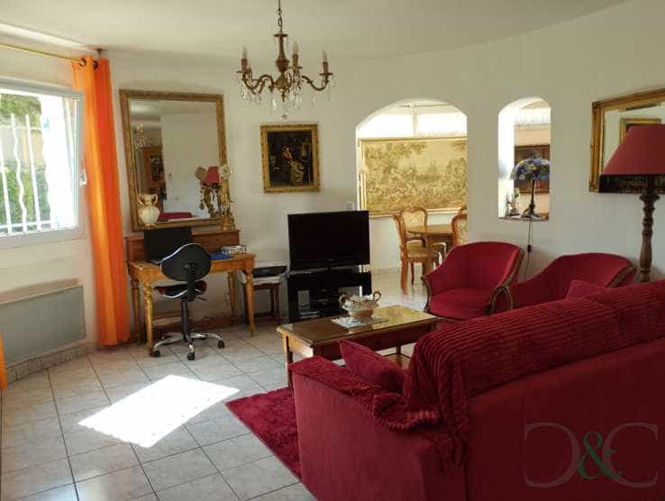 casa no La Londe-les-Maures, Provença-Alpes-Costa Azul 10835704