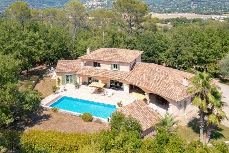 Rumah di Fayence, Provence-Alpes-Cote d'Azur 10835712