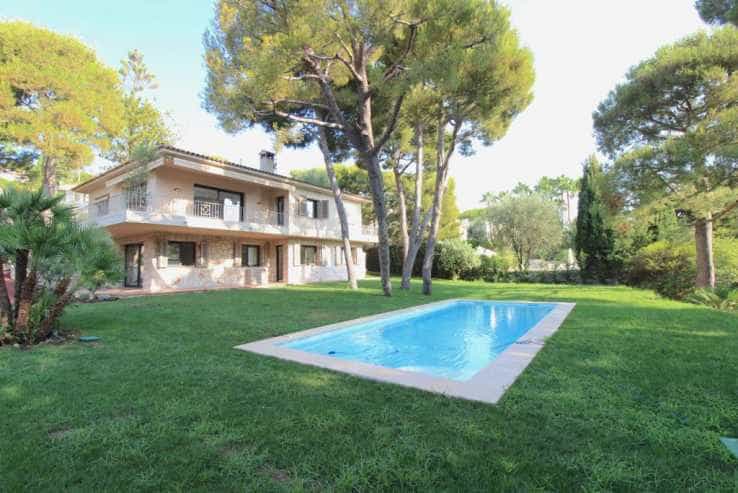 Rumah di Saint-Jean-Cap-Ferrat, Provence-Alpes-Cote d'Azur 10835800