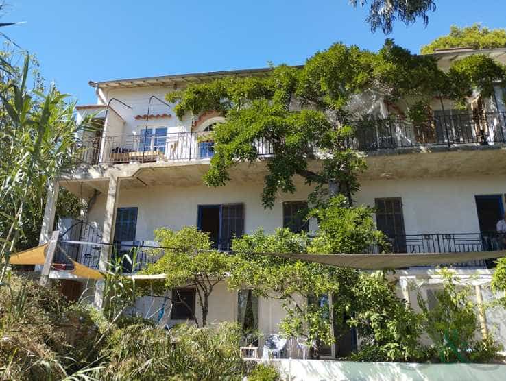 Casa nel Hyeres, Provence-Alpes-Cote d'Azur 10835832