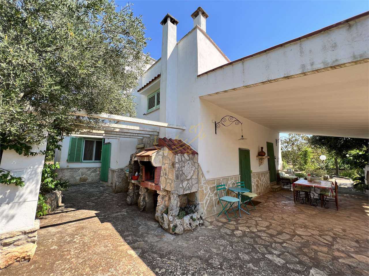 Будинок в Ceglie Messapica, Apulia 10835903