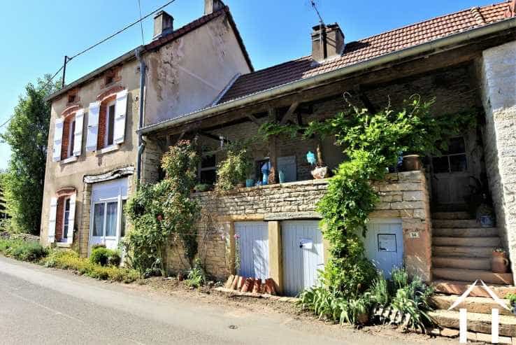 Hus i Cluny, Bourgogne-Franche-Comte 10835951