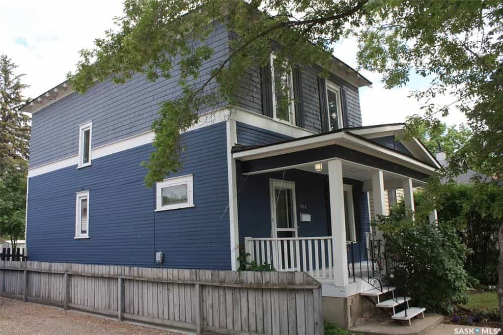 House in Saskatoon, Saskatchewan 10836028