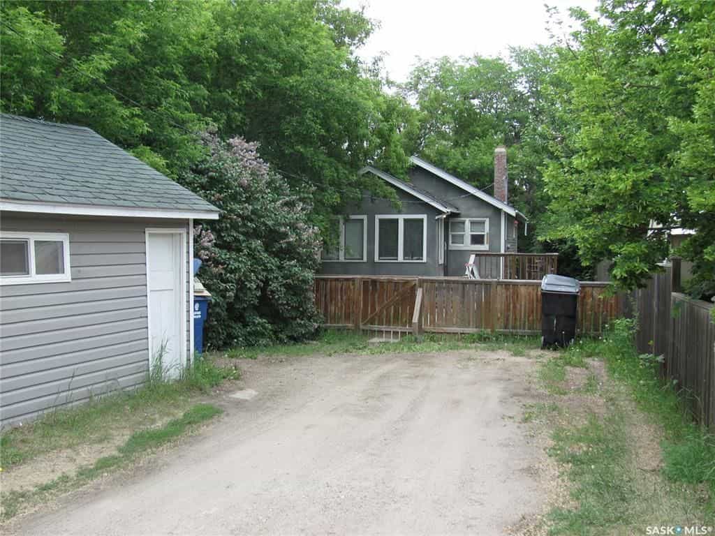 casa no Saskatoon, Saskatchewan 10836064