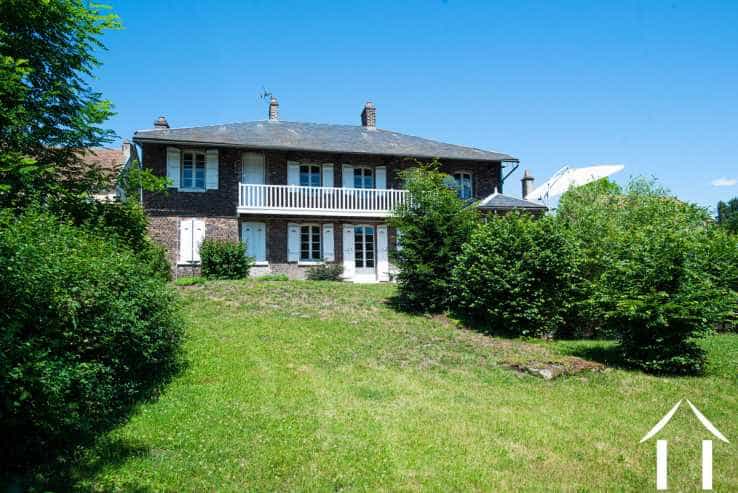 Casa nel Épinac-les-Mines, Borgogna-Franca Contea 10836096