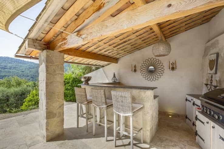 Dom w Le Bar-sur-Loup, Provence-Alpes-Côte d'Azur 10836120
