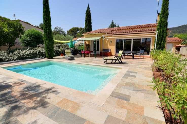 House in Le Cannet-des-Maures, Provence-Alpes-Cote d'Azur 10836152