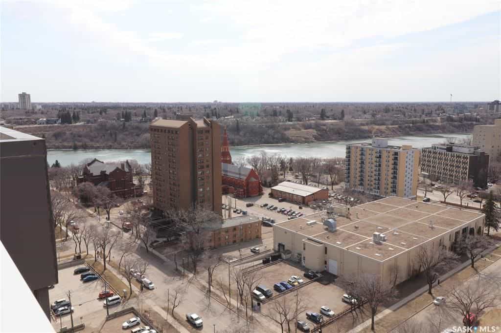 Condominium in Saskatoon, Saskatchewan 10836229
