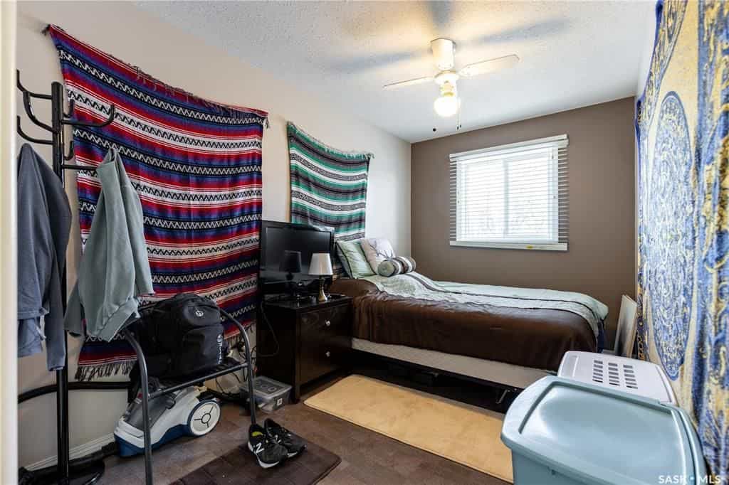 Casa nel Saskatoon, Saskatchewan 10836340