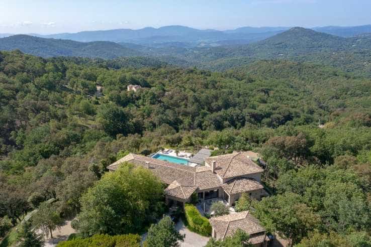 Haus im La Garde-Freinet, Provence-Alpes-Cote d'Azur 10836372