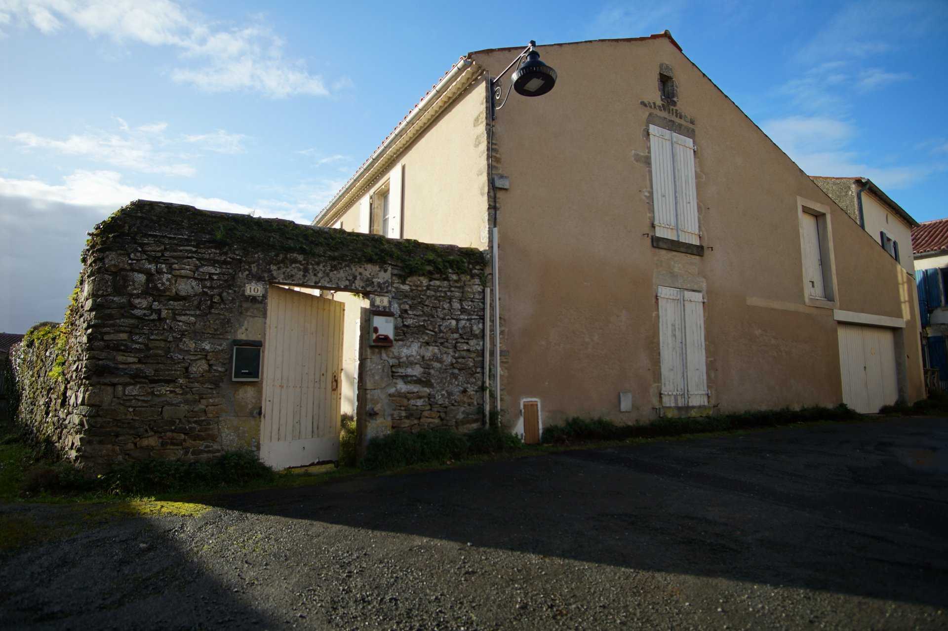 House in Vouvant, Pays de la Loire 10836412