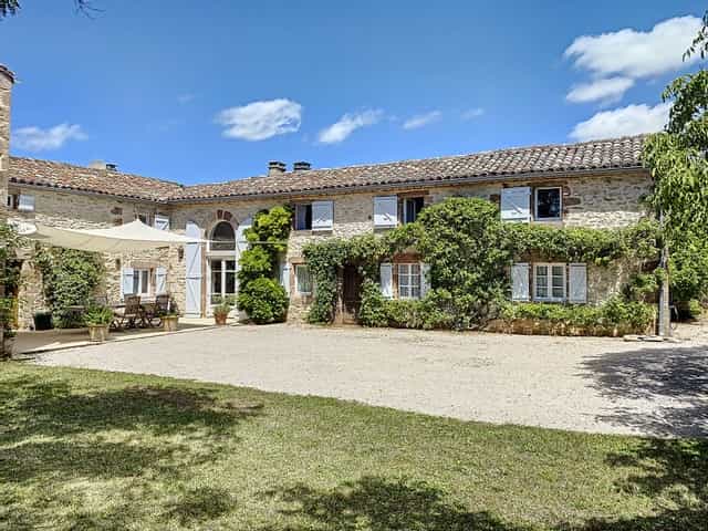 House in Cordes-sur-Ciel, Occitanie 10836439