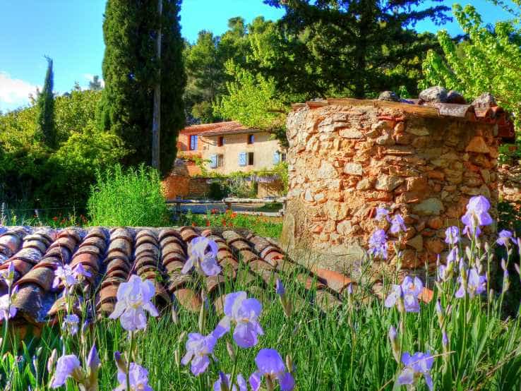 rumah dalam Aups, Provence-Alpes-Cote d'Azur 10836529