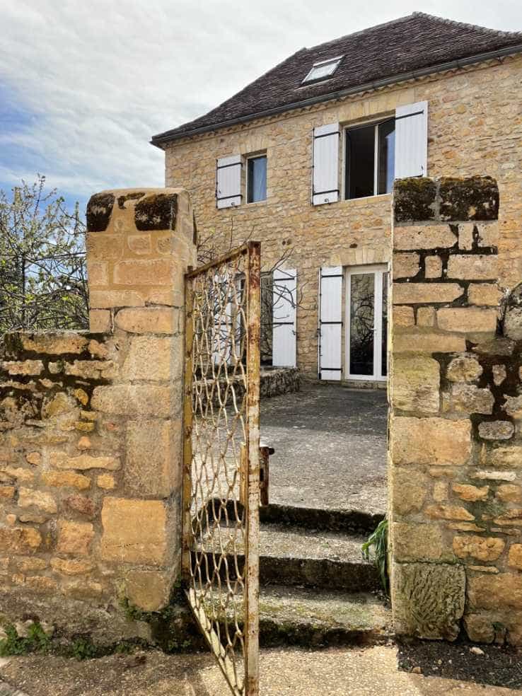House in Vitrac, Nouvelle-Aquitaine 10836536