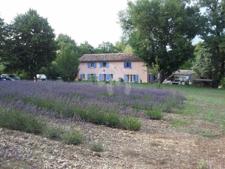 Casa nel Apt, Provence-Alpes-Côte d'Azur 10836570