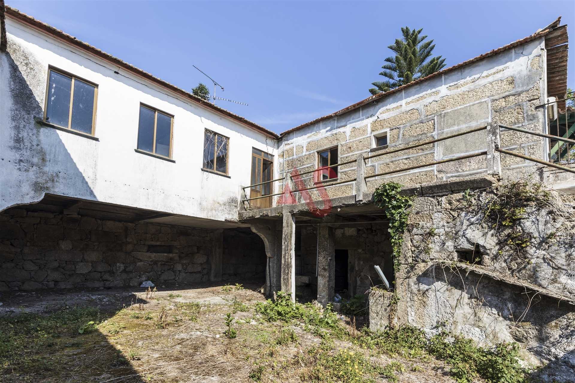 жилой дом в Vila Nova de Famalicão, Braga 10836619
