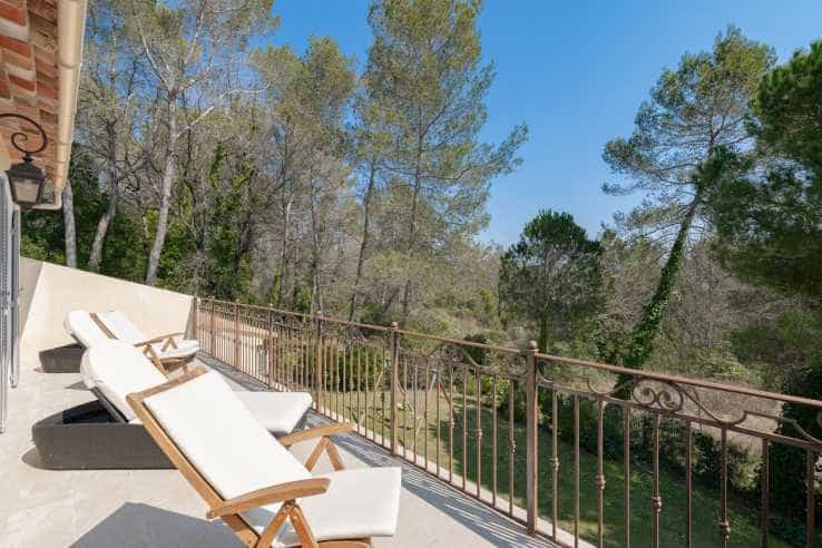 σπίτι σε Opio, Provence-Alpes-Côte d'Azur 10836636