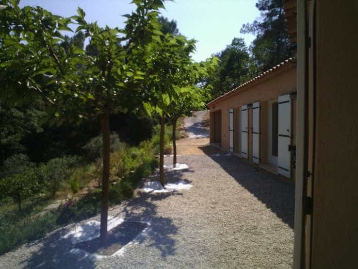 casa en Draguignan, Provenza-Alpes-Costa Azul 10836675