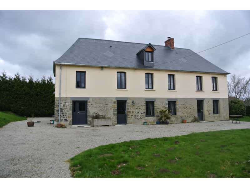 Hus i Gavray, Normandie 10836708