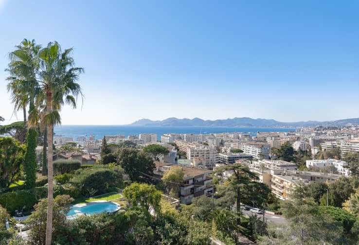 σπίτι σε Cannes, Provence-Alpes-Côte d'Azur 10836726