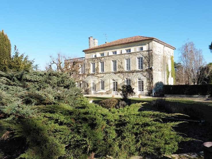 Dom w Angoulême, Nouvelle-Aquitaine 10836728