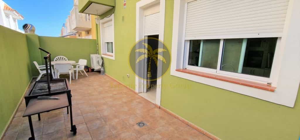 House in Cho, Canarias 10836841