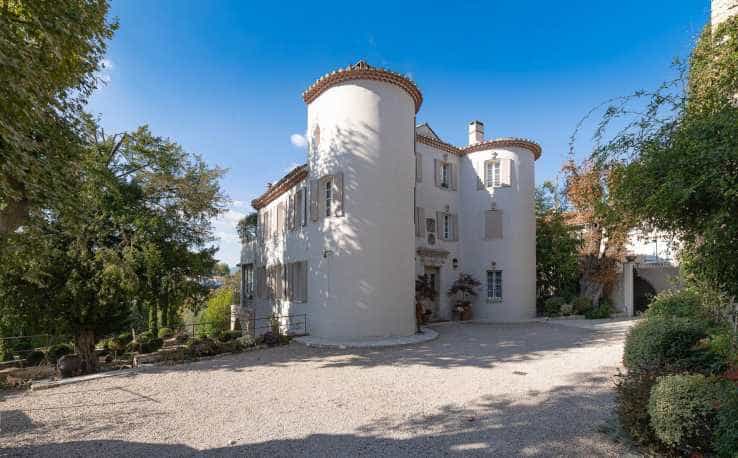 بيت في Saint-Paul-en-Foret, Provence-Alpes-Cote d'Azur 10836895