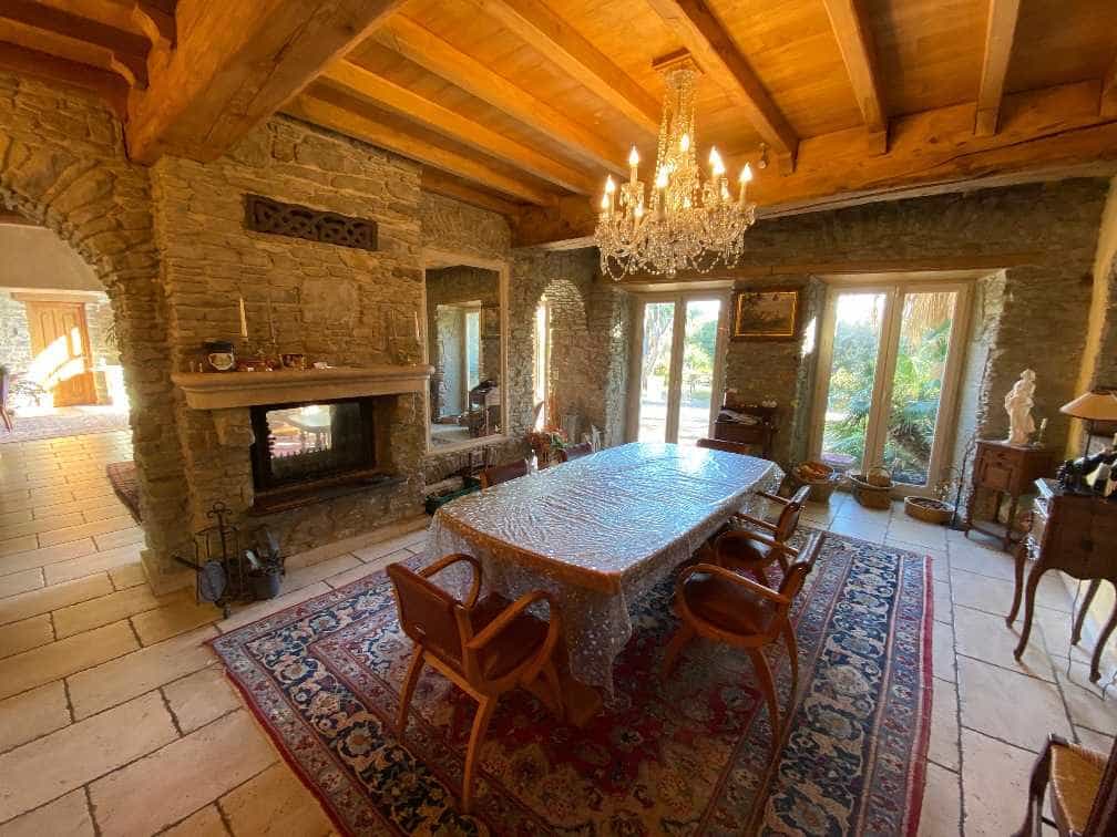 жилой дом в Carcassonne, Occitanie 10836908