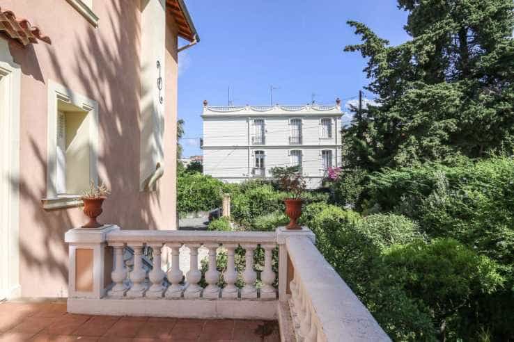 House in Nice, Provence-Alpes-Cote d'Azur 10836917