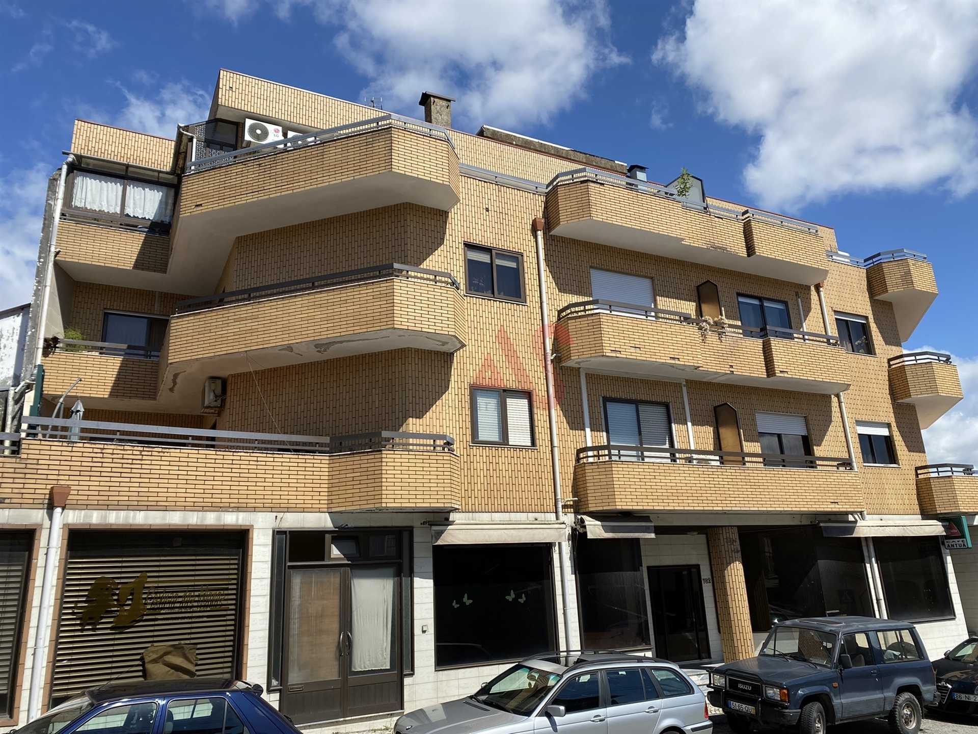 Condominium dans Figueiredo, Aveiro 10836961