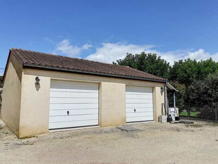 House in Mouzens, Nouvelle-Aquitaine 10837051