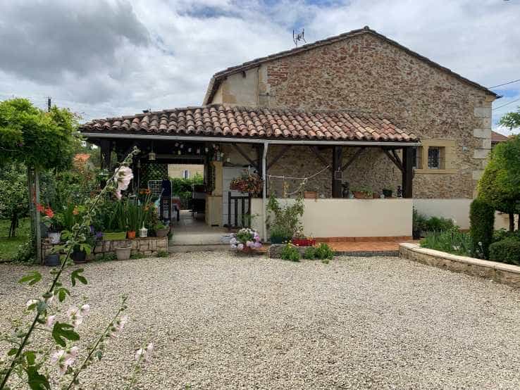 House in Bergerac, Nouvelle-Aquitaine 10837088