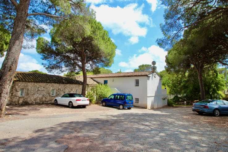 Eigentumswohnung im Saint-Raphael, Provence-Alpes-Côte d'Azur 10837122