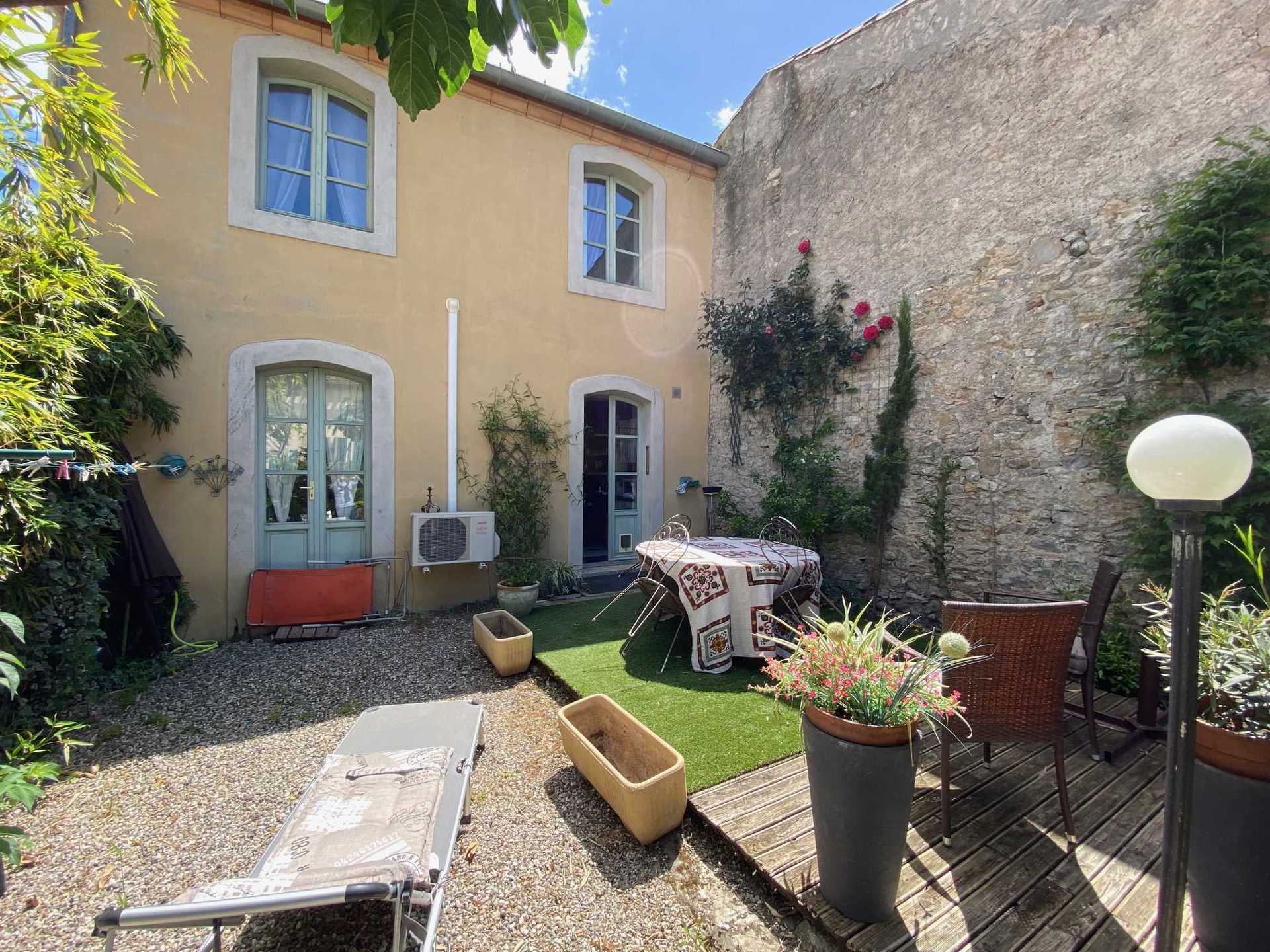 公寓 在 Carcassonne, Occitanie 10837123