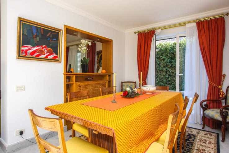 Casa nel Saint-Jean-Cap-Ferrat, Provence-Alpes-Côte d'Azur 10837144