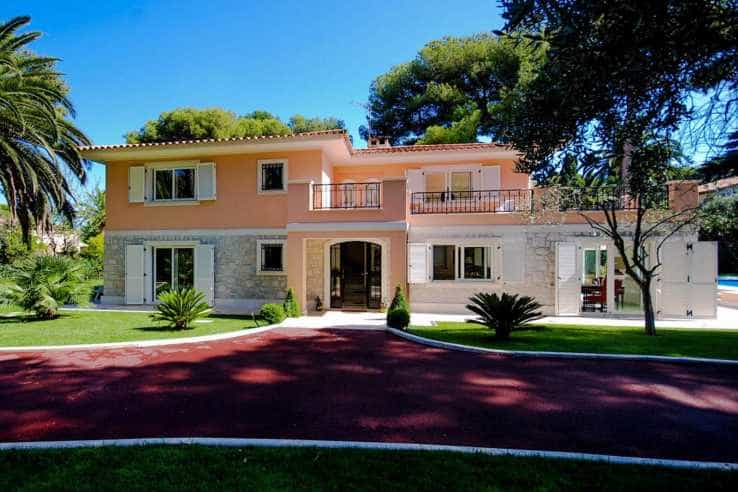 House in Saint-Jean-Cap-Ferrat, Provence-Alpes-Cote d'Azur 10837144