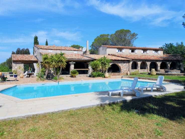 Rumah di Frejus, Provence-Alpes-Cote d'Azur 10837158