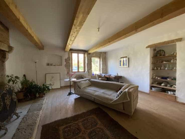 Talo sisään Lectoure, Occitanie 10837253