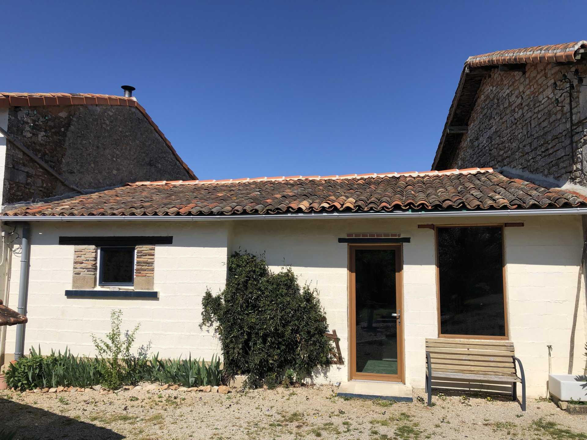 Будинок в Barro, Nouvelle-Aquitaine 10837305