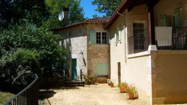 House in Condom, Occitanie 10837389