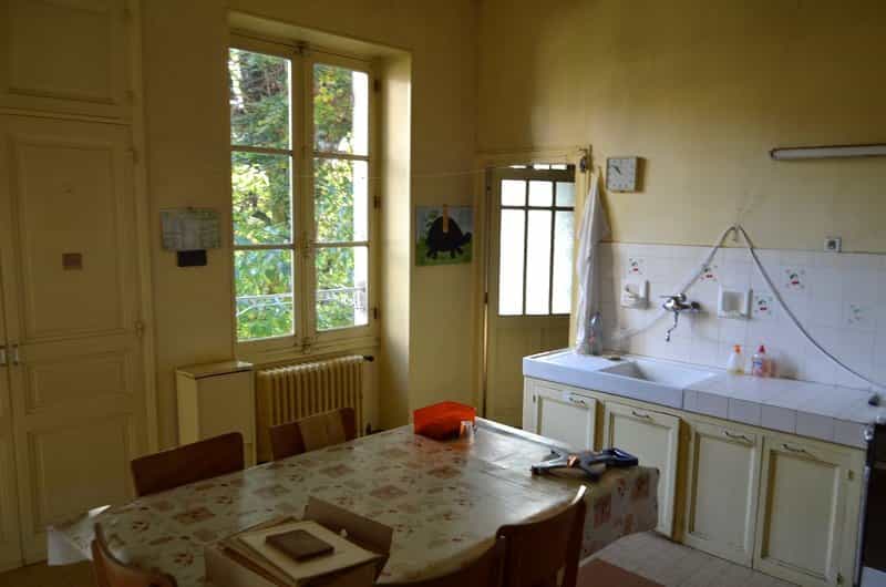 rumah dalam Bernac, Nouvelle-Aquitaine 10837430