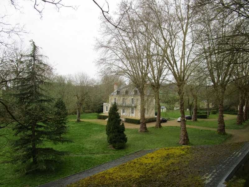 Huis in Montval-sur-Loir, Pays de la Loire 10837625