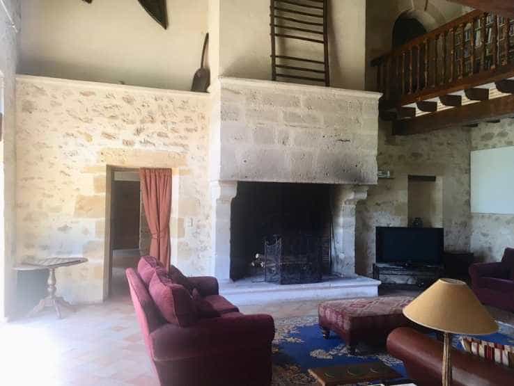 House in Bergerac, Nouvelle-Aquitaine 10837639